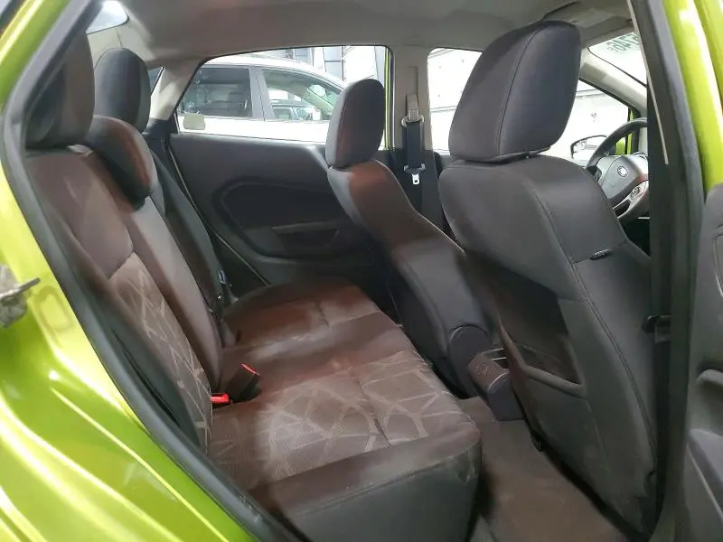 2011 FORD FIESTA SE  