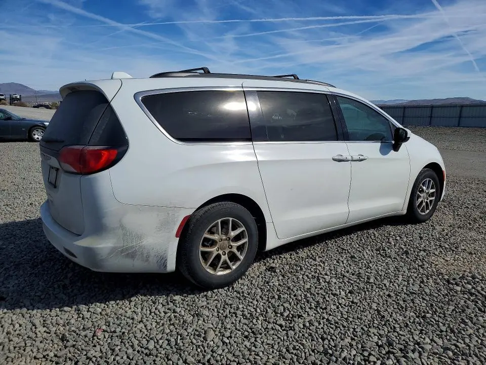 2020 CHRYSLER VOYAGER LXI  