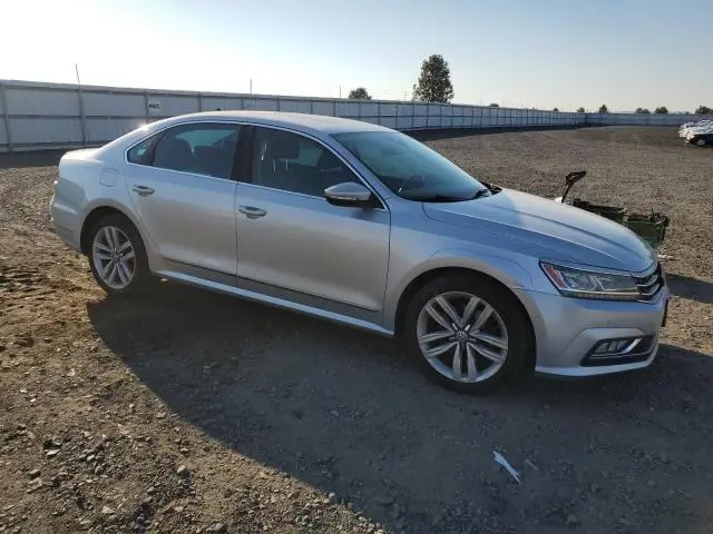 2016 VOLKSWAGEN PASSAT SEL PREMIUM  