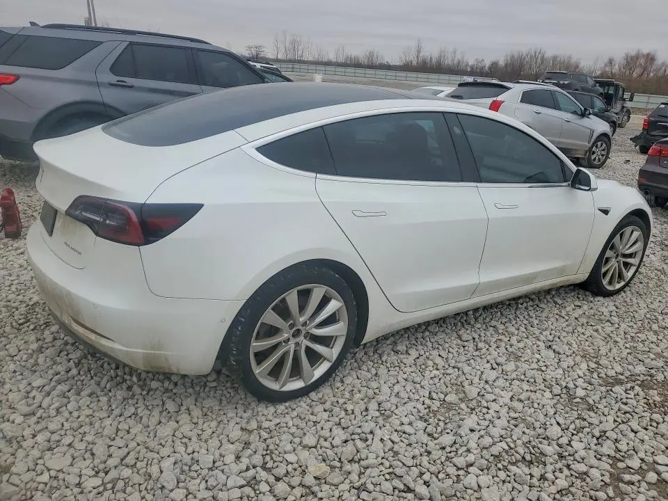 2019 TESLA MODEL 3   