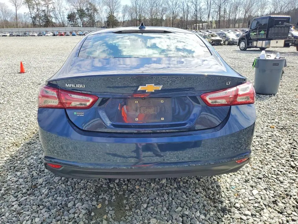 2021 CHEVROLET MALIBU LT  