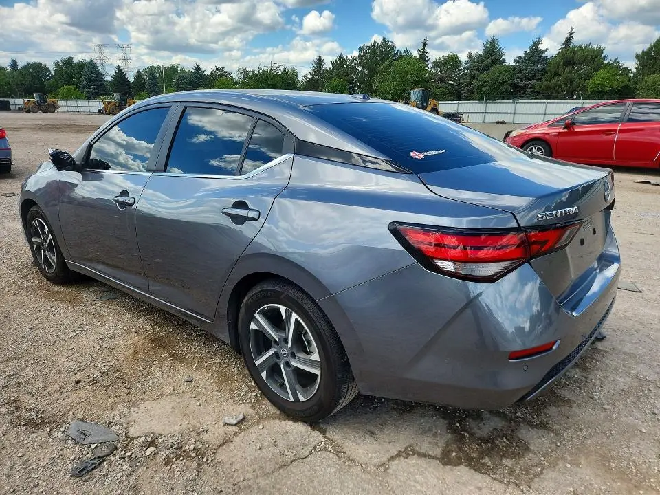 2025 NISSAN SENTRA SV  