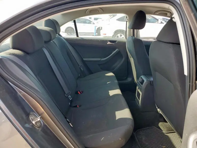 2016 VOLKSWAGEN JETTA S  