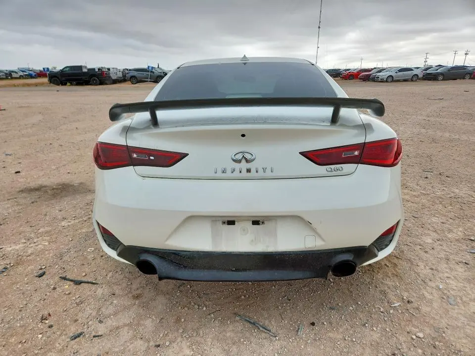 2018 INFINITI Q60 3.0T LUXE  