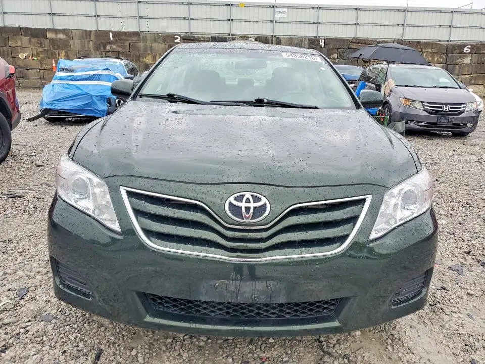 2011 TOYOTA CAMRY LE  