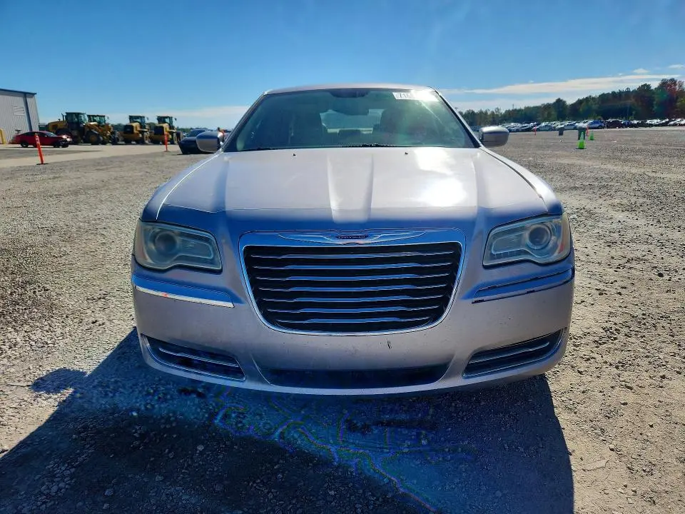 2013 CHRYSLER 300   