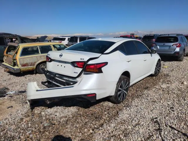 2021 NISSAN ALTIMA SR  