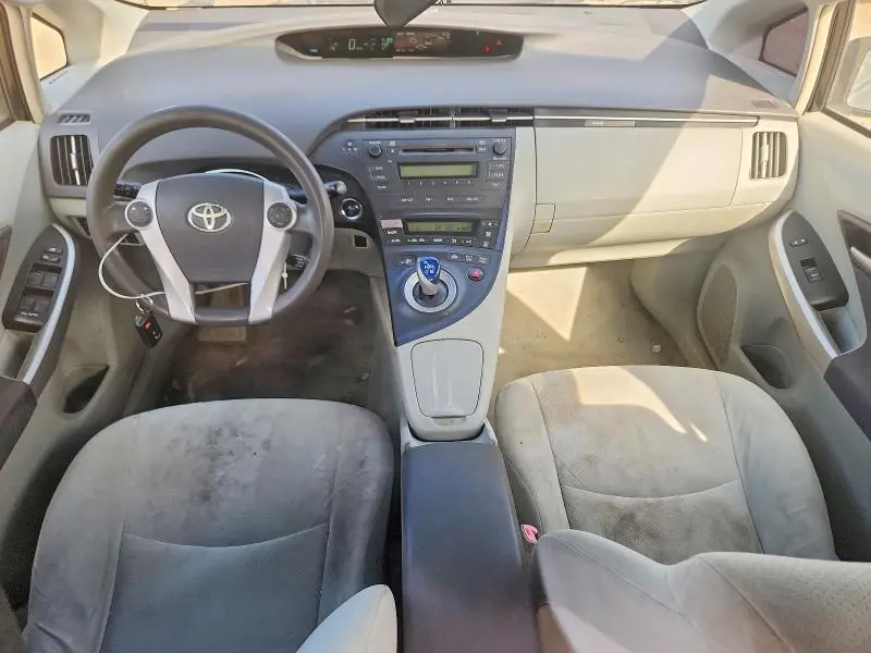 2010 TOYOTA PRIUS II  
