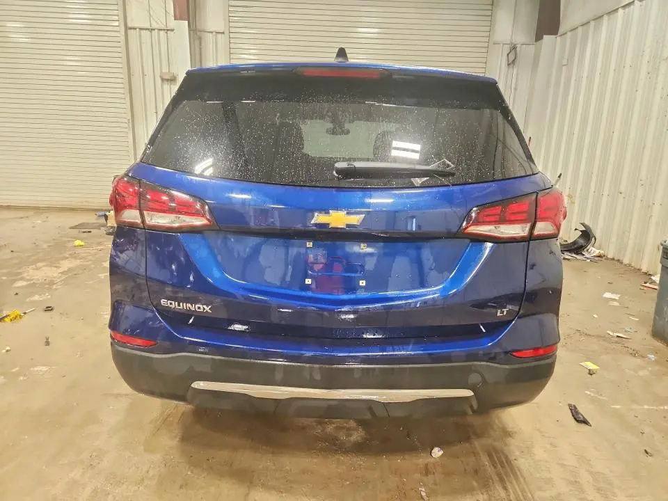 2022 CHEVROLET EQUINOX LT  