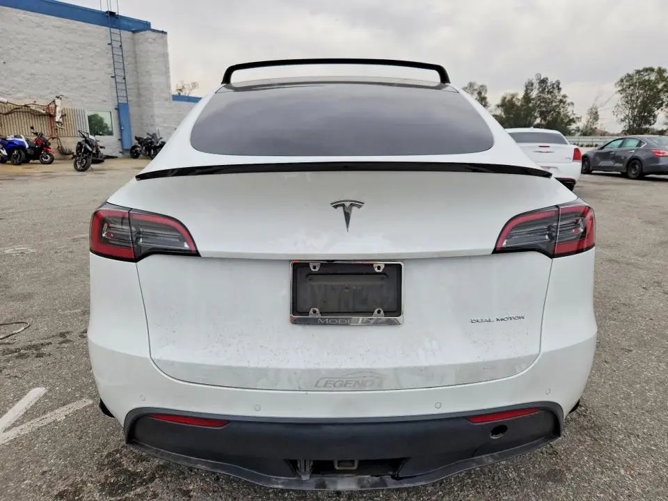 2021 TESLA MODEL Y   