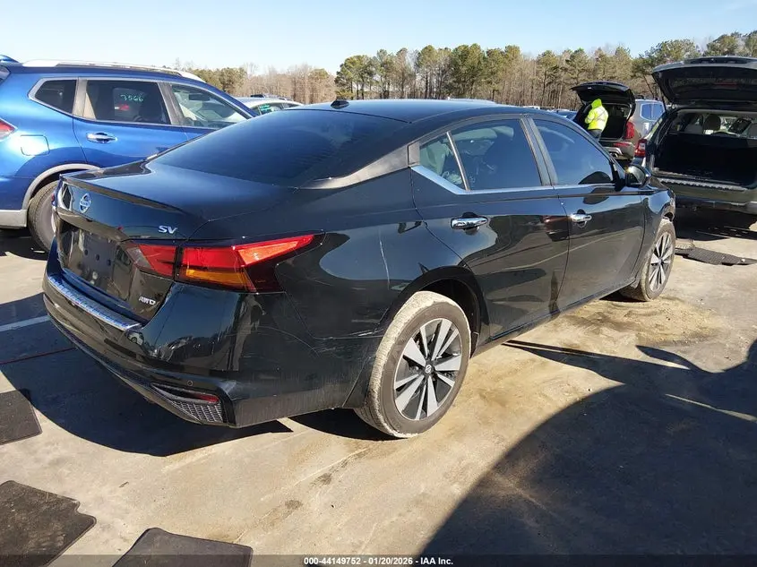 2021 NISSAN ALTIMA SV INTELLIGENT AWD