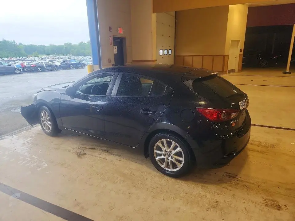 2017 MAZDA 3 SPORT  