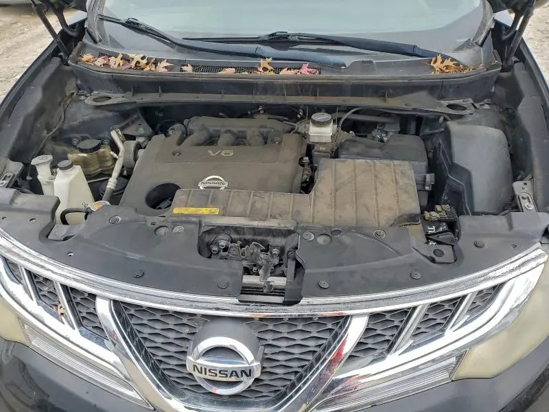 2013 NISSAN MURANO S  