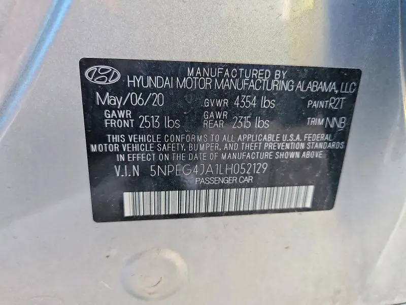 2020 HYUNDAI SONATA SE  