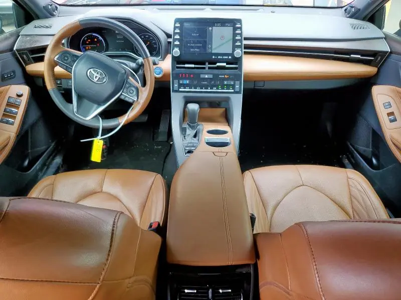 2019 TOYOTA AVALON XLE