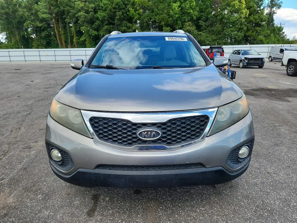 2012 KIA SORENTO LX  