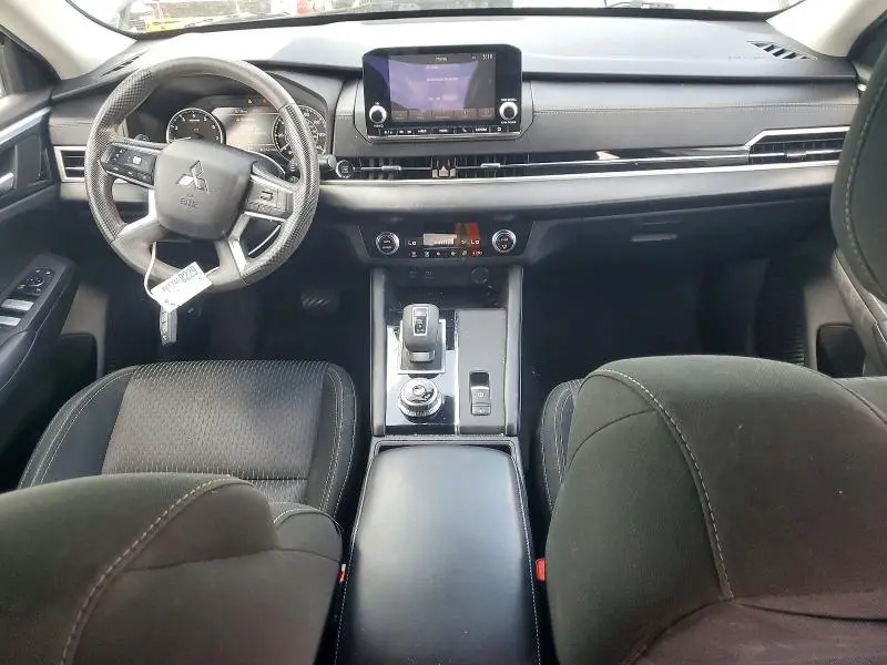 2022 MITSUBISHI OUTLANDER ES  