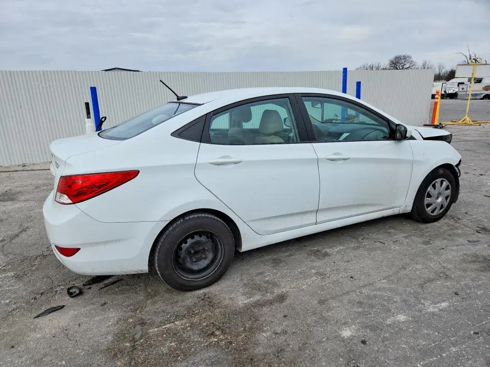 2014 HYUNDAI ACCENT GLS  