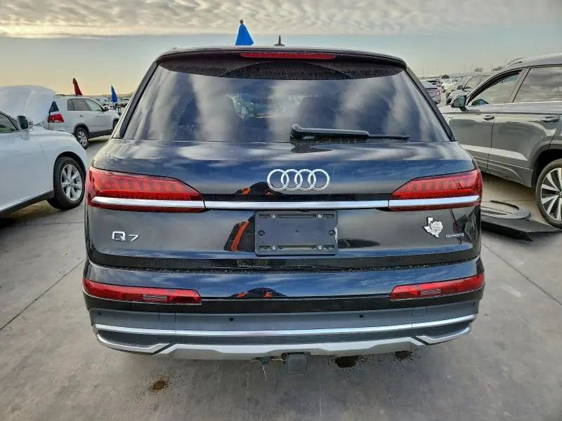 2021 AUDI Q7 PRESTIGE  