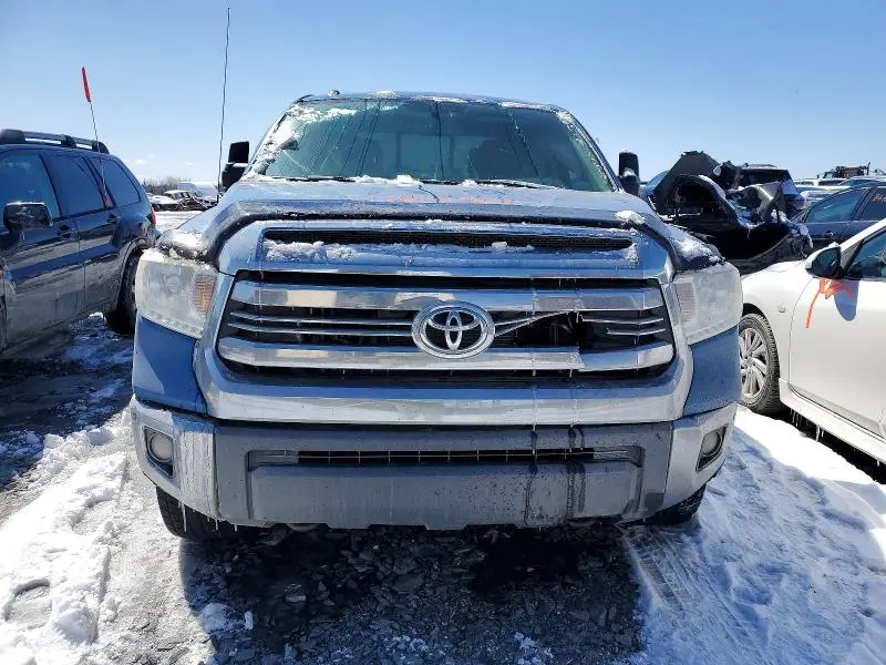 2017 TOYOTA TUNDRA SR  