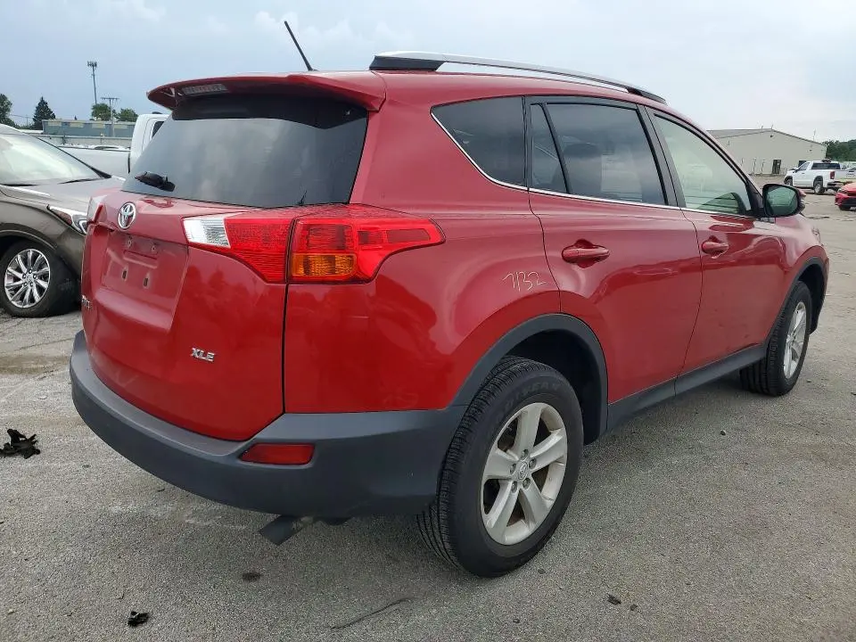 2013 TOYOTA RAV4 XLE  