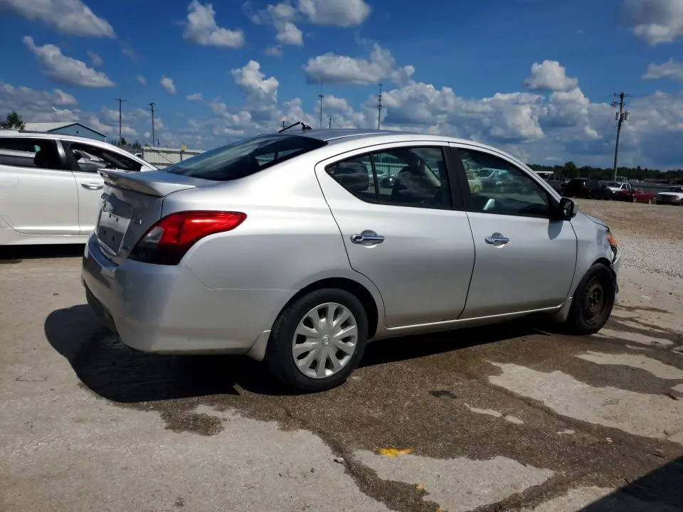 2015 NISSAN VERSA 1.6 SV  