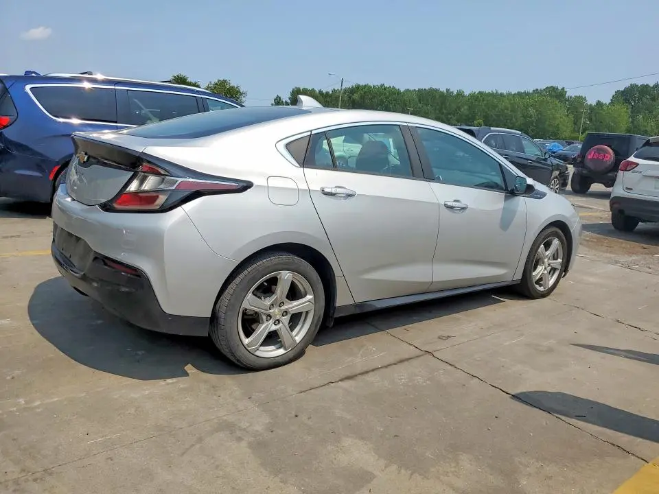 2017 CHEVROLET VOLT LT  