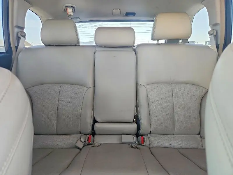2012 SUBARU OUTBACK 2.5I PREMIUM  