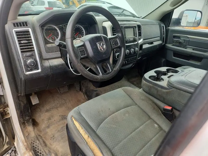 2015 RAM 1500 SLT  