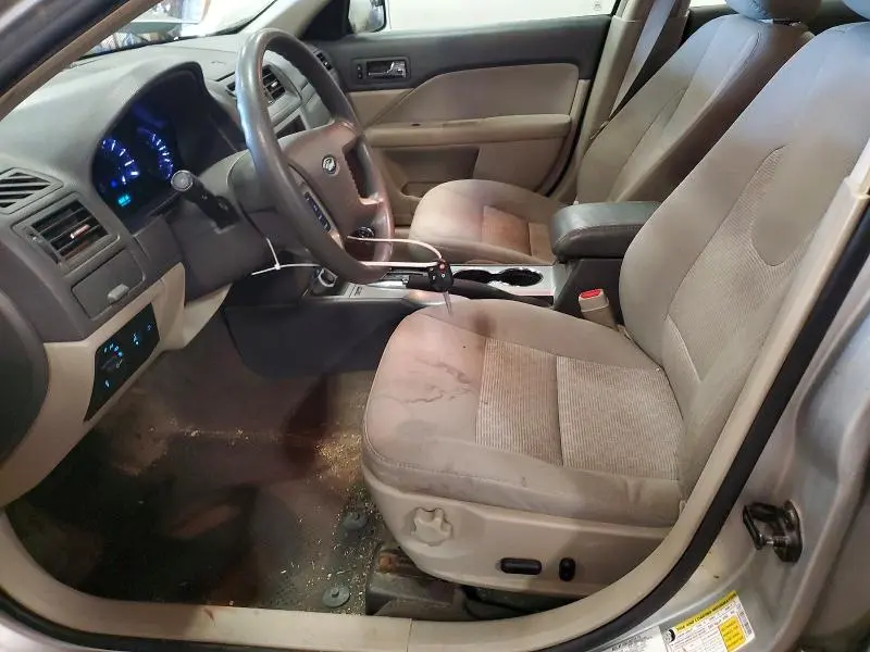 2011 FORD FUSION SE  