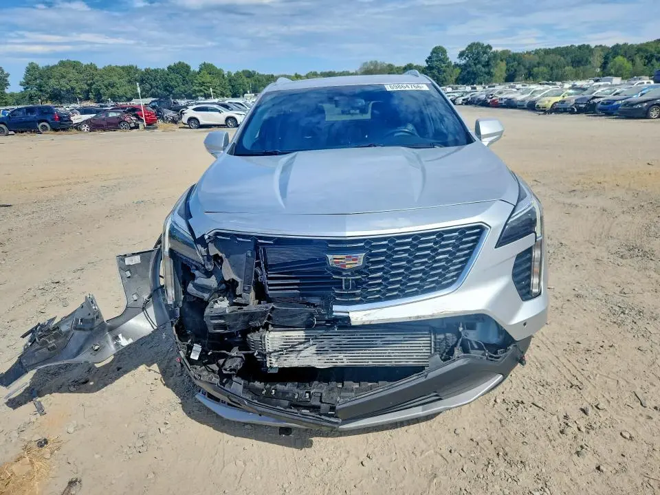 2020 CADILLAC XT4 PREMIUM LUXURY  