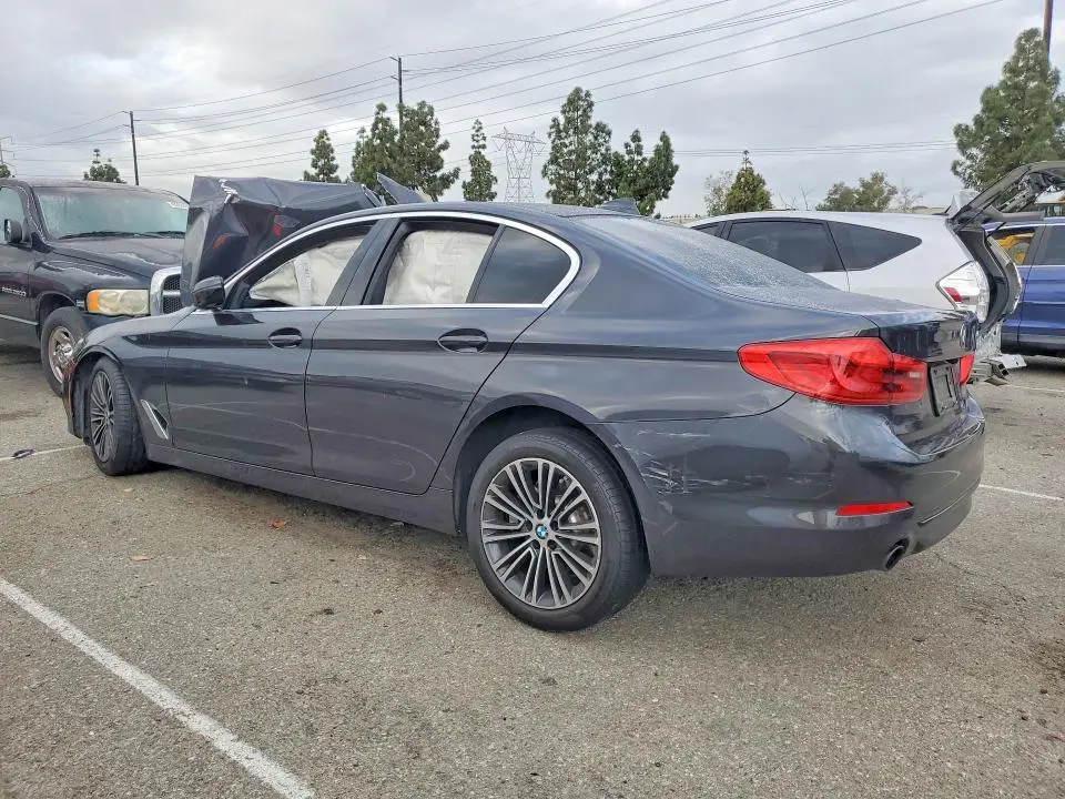 2019 BMW 530 I  