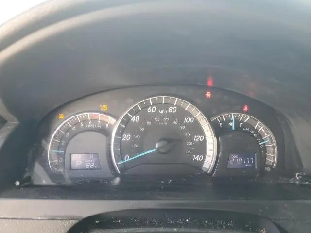 2012 TOYOTA CAMRY BASE  