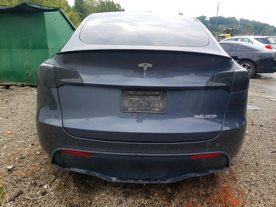 2022 TESLA MODEL Y   