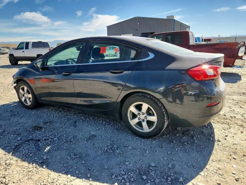 2018 CHEVROLET CRUZE LT  