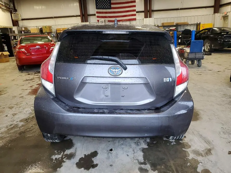 2015 TOYOTA PRIUS C TWO  