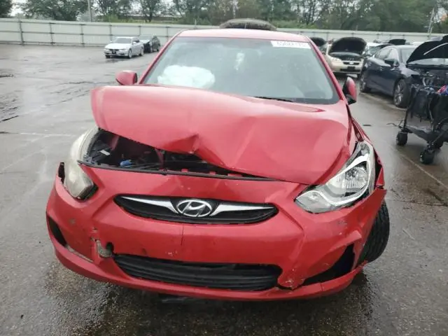 2013 HYUNDAI ACCENT SE  