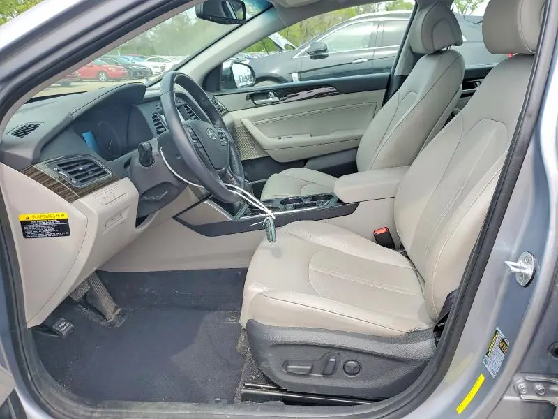 2017 HYUNDAI SONATA SE  