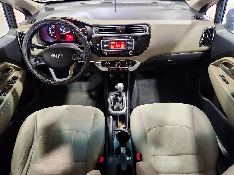 2016 KIA RIO LX  