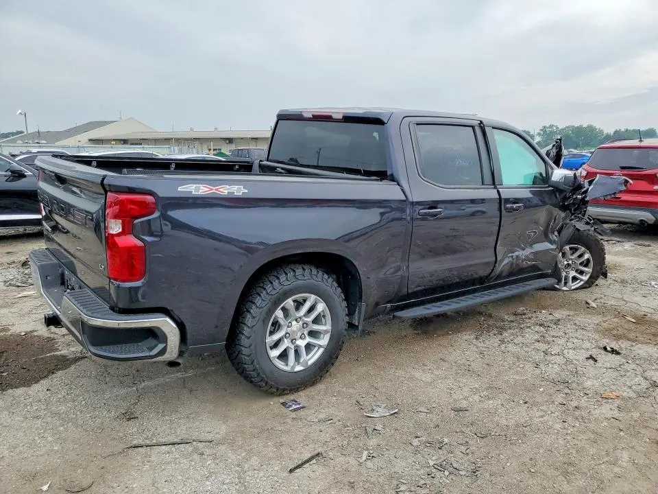 2024 CHEVROLET SILVERADO K1500 LT  