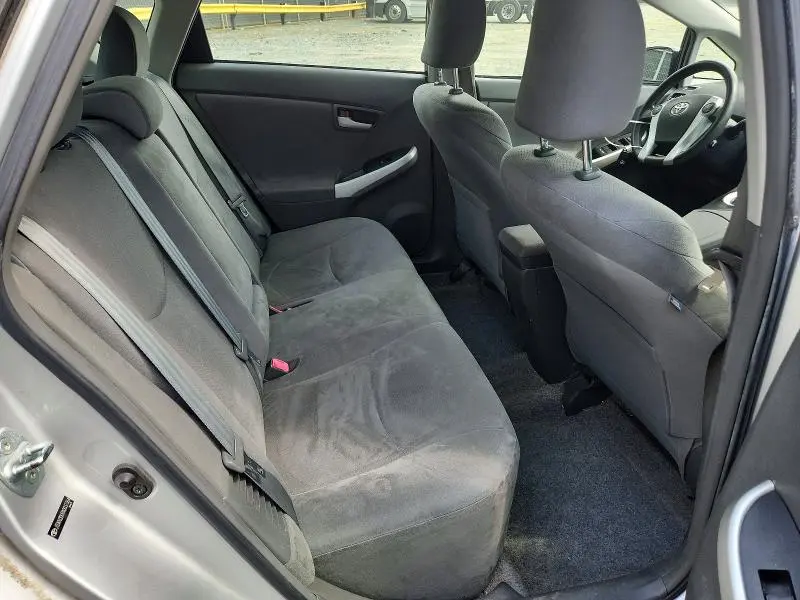 2010 TOYOTA PRIUS II  