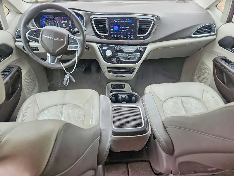 2017 CHRYSLER PACIFICA TOURING L PLUS  