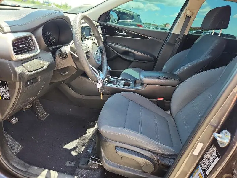 2017 KIA SORENTO   