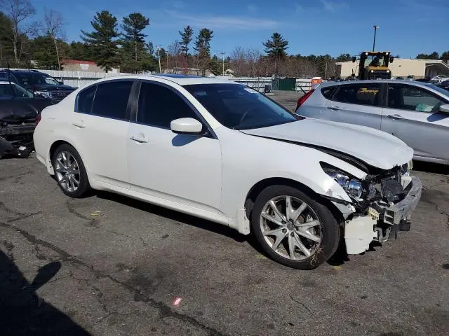 2013 INFINITI G37 BASE  