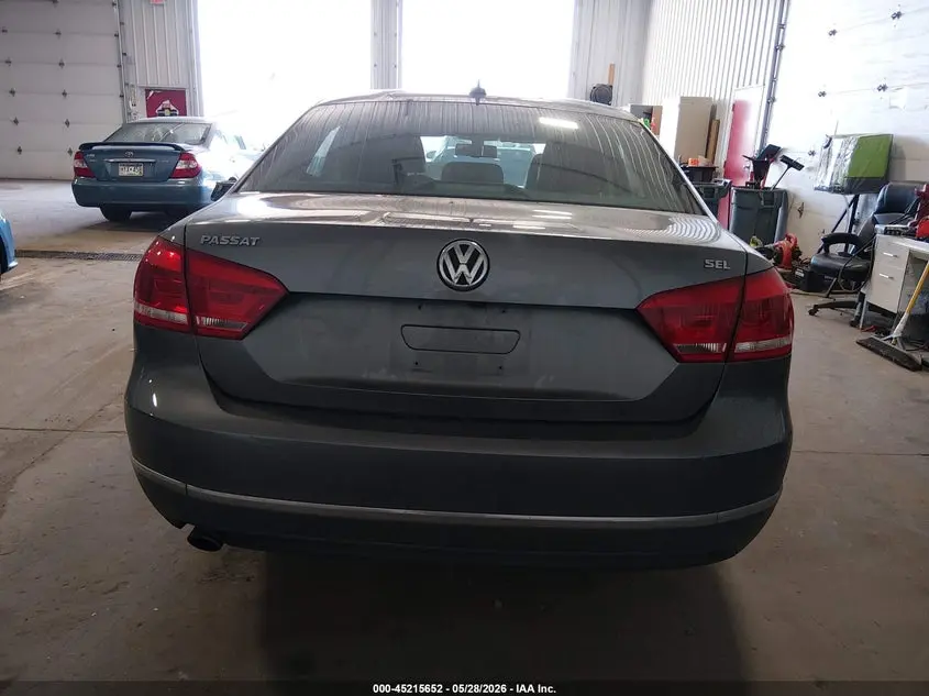 2013 VOLKSWAGEN PASSAT 2.5L SEL PREMIUM