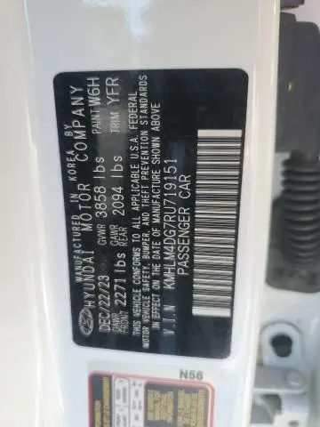 2024 HYUNDAI ELANTRA SEL  