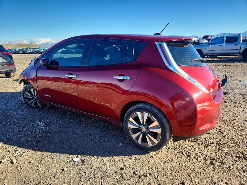 2015 NISSAN LEAF S  