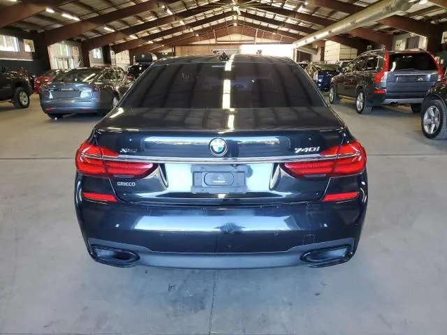 2019 BMW 740 XI  
