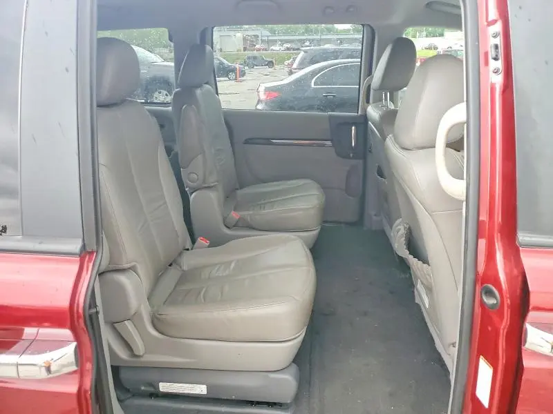 2014 KIA SEDONA   