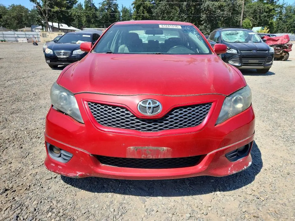 2010 TOYOTA CAMRY SE  